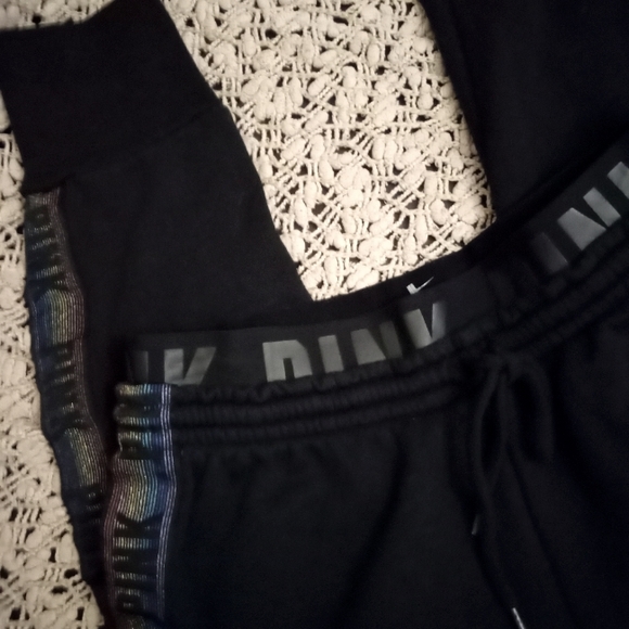Vs Pink Tapered Joggers-NWOT - Picture 1 of 6